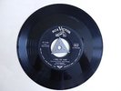 ELVIS PRESLEY GERMAN PRESS RCA VICTOR 45 RECORD DON'T & I BEG OF YOU