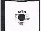 TRINI LOPEZ- THE SEARCH GOES ON- KING- USA- 5344- B/W IT HURTS TO BE IN LOVE