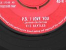 THE BEATLES - LOVE ME DO ( MISSING BRACKET ON LABEL )