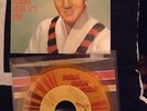 RARE ELVIS PRESLEY  JB 13500 GOLD VINYL PROMO, MM