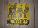 THE BEATLES , SHE LOVES YOU / I'LL GET YOU  DANISH PRESS , R 5055  RED LABEL