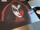 KISS       - GENE SIMMONS  -   MINT ARCHIVE ALBUM / TOP ZUSTAND