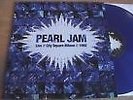 PEARL JAM   LIVE - CITY SQUARE MILANO 1992 ** LTD ED. BLUE VINYL MINT