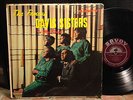 THE FAMOUS DAVIS SISTERS - 