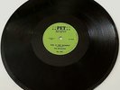 THE REVALONS PET 802 / THIS IS THE MOMENT / DREAMS ARE FOR FOOLS / DOO WOP / 78
