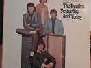THE BEATLES YESTERDAY AND TODAY LP ST-8-2553 CAPITOL RECORD CLUB 82553 1