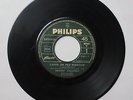 SP 45T PROMO TRES RARE 373662  JOHNNY HALLYDAY LAISSE UN PEU D'AMOUR + 1