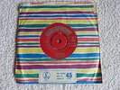 (A5)* THE BEATLES Love Me Do UK First Press 45-R 4949 1962 Excellent Condition