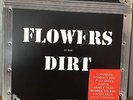PAUL McCARTNEY WINGS/BEATLES   FLOWERS IN THE DIRT LP, World Tour pack   NEW