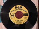 The Velours - I'm Gonna Change / Don't Pity Me - 1967 MGM PROMO 45 - VERY RARE