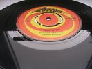 Northern Soul : Vernon Garrett : Shine It On. b/w Things Are Looking... LISTEN