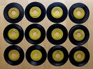 12x orig. SUN Records 45 - Johnny Cash, Jerry Lee, Carl Perkins - nur Deko