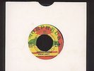 GIMMIE GIMMIE / ERROL HOLT ..7'' KILLER ROOTS TUNE ON ORIGINAL MORPHEUS LABEL 78