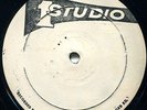 1980 ROOTS REGGAE - LET SLEEPING DOGS LIE - DEVON RUSSELL / SUGAR MINOTT BRL 005