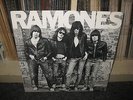 THE RAMONES - SELF TITLED LP NO BAR CODE 2ND PRESS EXCELLENT