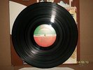 LED ZEPPELIN II DEAD MINT VINYL ALBUM WITH SHRINK WRAP ON EXCELLENT CONDITION