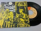7 - 45 IRON MAIDEN WOMEN IN UNIFORM / INVASION EMI 1980