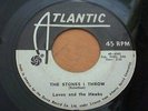 LEVON AND THE HAWKS - HE DONT LOVE YOU / THE STONES I THROW [ATLANTIC] ...VG++