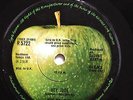 THE BEATLES   HEY JUDE  &  REVOLUTION  NEAR MINT  R 5777