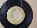 Bob Marlo 45 Straigten Up and Fly Right b/w Run With The Wind Ronco 104