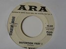 TRAVIS WAMMACK Distortion ARA Garage Surf Fuzz 45 HEAR