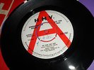 (JUKE BOX JURY) KENNY LYNCH 'MY OWN TWO FEET / SO MUCH TO LOVE YOU FOR' HMV DEMO