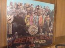 THE BEATLES  - SGT PEPPERS LONELY HEARTS CLUB BAND  LP - PMC 7027   PARLOPHONE