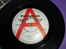 (JUKE BOX JURY) THE HOLLIES I CAN'T LET GO / RUNNING THROUGH THE NIGHT DEMO REC