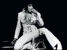 ELVIS PRESLEY SHOWROOM INTERNATIONALE 12