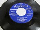 Nolan Strong on Fortune Records #525 