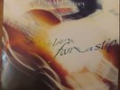 LP  -  PAUL McCARTNEY(BEATLES) = TRIPPING THE LIVE FANTASTIE - 3 LP-28 S. BOOLET