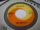 THE BEATLES - LOVE ME DO / PS I LOVE YOU  / CAPITOL 72076