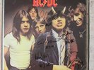 AUTOGRAPHE signed AC DC LP malcom angus young williams cliff bon scott phil rudd