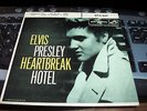 ELVIS PRESLEY RARE NEAR MINT RECORD & SLEEVE EPA 821 HEARTBREAK HOTEL FROM 1956