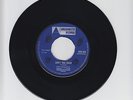AMALGAMATED/DON'T YOU KNOW  -  THE PIONEERS   (68 SKINHEAD REGGAE  7