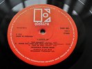 INCREDIBLE STRING BAND - I Looked Up - SCARCE ORIG UK 1970 ELEKTRA EX++ LP.