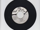 TOP CAT/FOLK SONG  -  BLACK UHURU THE SOUND OF FREEDOM (72  REGGAE ROOTS 7