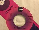 LUTHER  DON'T WANNA BE A FOOL / THIS CLOSE TO YOU  45RPM 7