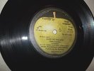 Paul Mccartney and Wings Band on The Run single 1973 chilean pressing VG+++