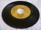 THE MIRACLES - SHOP AROUND / WHO'S LOVIN YOU - TAMLA