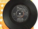 MARTHA & VANDELLAS Nowhere to Run TAMLA MOTOWN TMG 502 c/w RARE TAX CODE