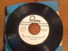 THE TREND SHOT ON SIGHT & BOYFRIENDS AND GIRLFRIENDS VINT.45 RPM MINT CONDITION