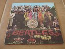 THE BEATLES SGT PEPPERS LONELY HEARTS CLUB BAND VINYL ALBUM 1967 + CARD INSERT
