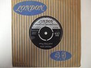 HLT 9166 Steve Lawrence - Girls, Girls, Girls / Little Boy Blue - 1960