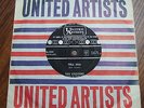 THE EXCITERS- TELL HIM - RARE NEW ZEALAND 7