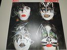 KISS SIGNED DYNASTY  LP ALBUM