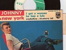 EP JOHNNY HALLYDAY A NEW YORK POCHETTE ET DISQUE EN ETAT EXCELLENT