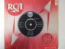 RCA-1043 Elvis Presley - I Beg Of You / Don't