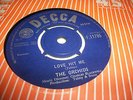 THE ORCHIDS --LOVE HIT ME---NR MINT