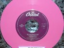 * *BEATLES WE CAN WORK IT OUT/DAY TRIPPER UNPLAYED MINT PINK VINYL 45/JUKESTRIP